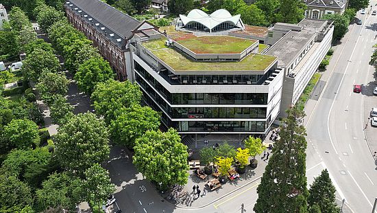 Aussenansicht UB Hauptbibliothek
