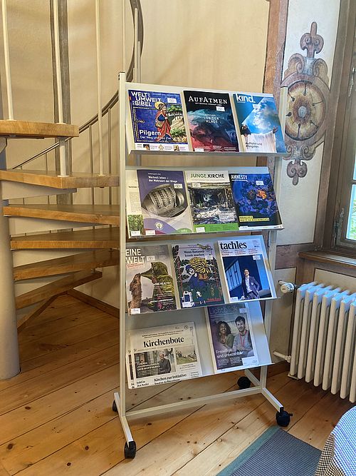 Zeitschriftengestell